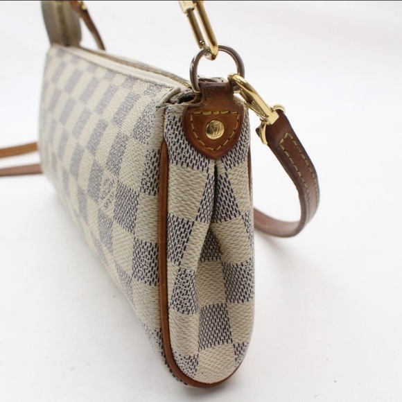 Louis Vuitton Eva - Picture 9 of 16